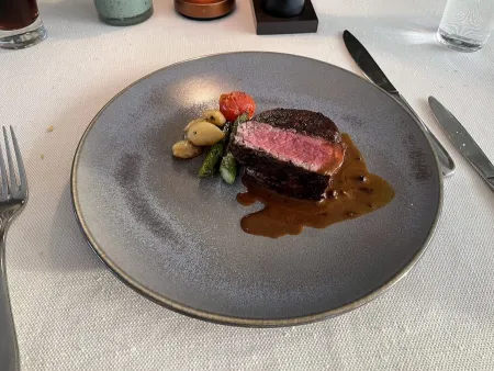 Meat & Co Steak House