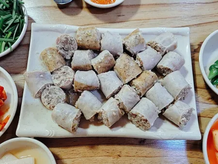 밀양인삼돼지국밥