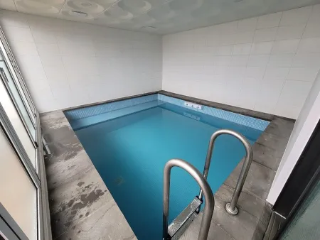 Gyeongju Midam Hanok Pool Villa