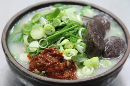 울산돼지국밥 달동점