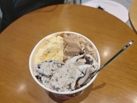 Baskin Robbins Seongdang Raemian Branch