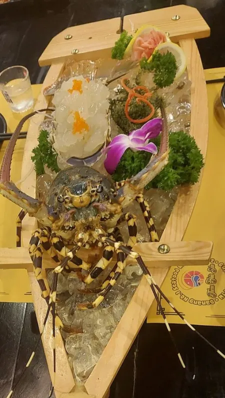 미케 비치 근처 해산물 식당