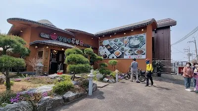 Jangdan Kong Tofu Village