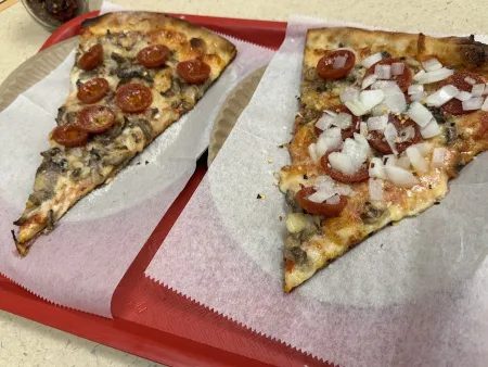 Underground Pizza