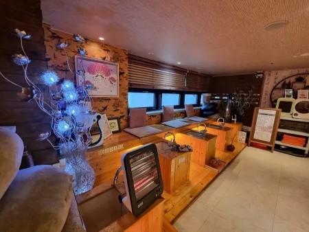 The Foot Shop Massage Isu Station Branch