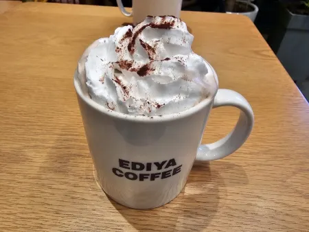 Ediya Coffee Busan Hwamyeong Central Branch