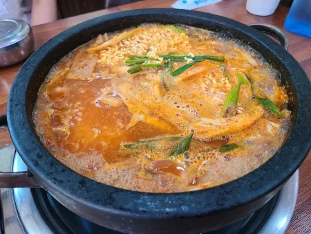 Dol Budae Jjigae Dal-dong Main Branch