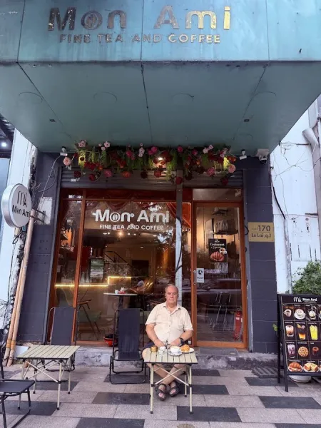 Mon Ami Cafe