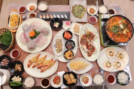 Busan Hoejip