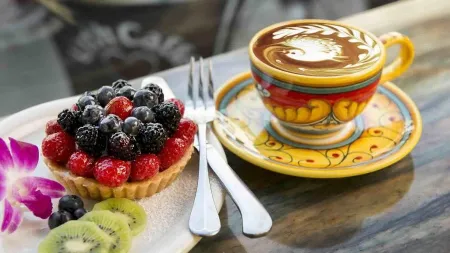 Urth Caffe Santa Monica