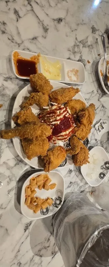 Thunder chicken Gupo 1st branch