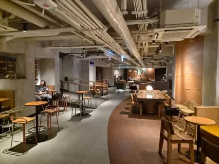 Starbucks Gwangjang Market
