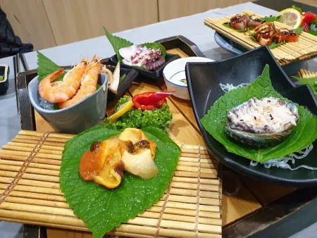 만선참가자미회전문점