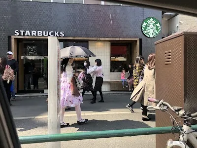 하리내즈미 카페 해리 하라주쿠