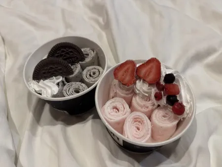 24 Sweets shop Naha store