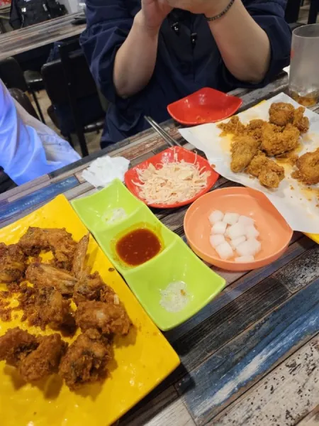 Golmok Tongdak