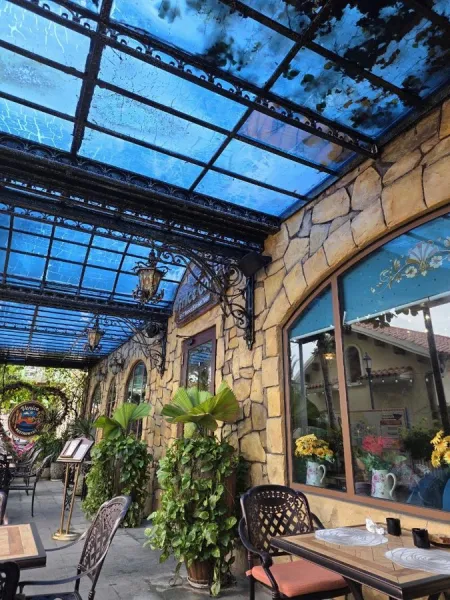 Venice Cafe