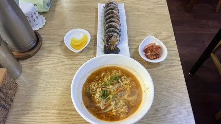 Deo Joeun Gimbap Jungang-dong Branch