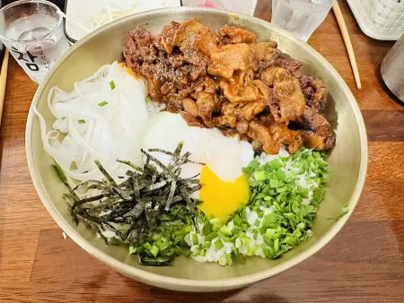 Myeon Yori Greenbee