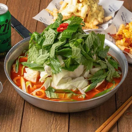 Ttobogetji Tteokbokki Jip Oneuldo Bom Konkuk Univ. Branch
