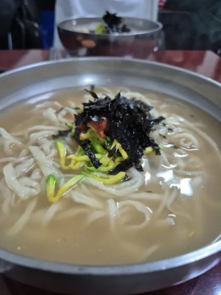 신정시장 울산손칼국수