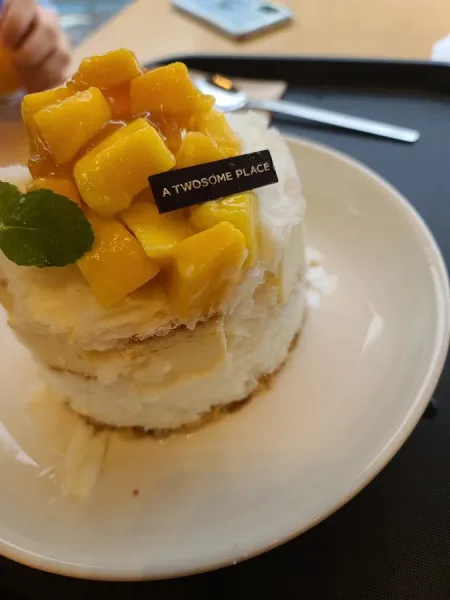 Twosome Place Donong Sageori Branch