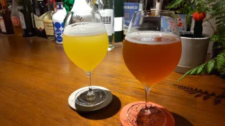 sabo beer bar ＆ bookstore