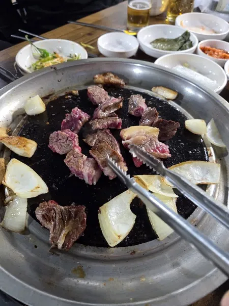 Dongbaek Butcher Shop Restaurant