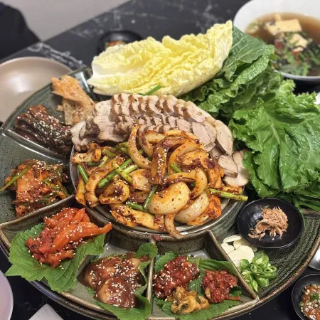Chinjeolhan Hyeja Ssi Seomyeon