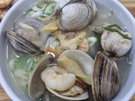 Gangjeongsuk's Insaeng Guksu