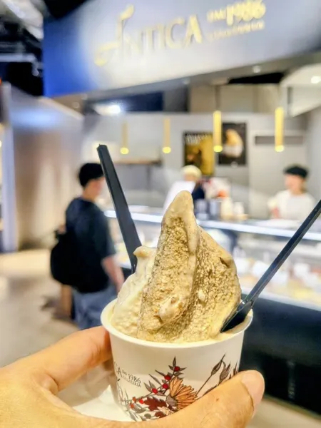 ANTICA GELATERIA SAPPORO