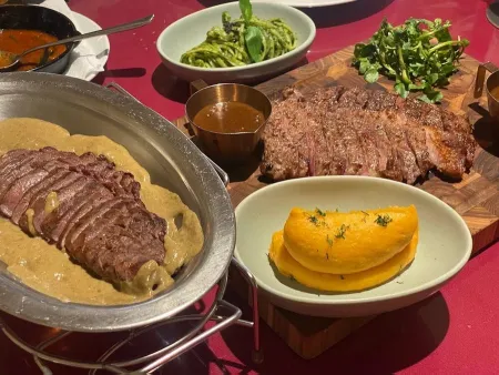 L'Entrecote - Social Meating