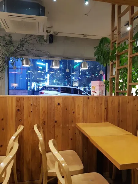 Ediya Coffee