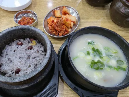 큰집돌솥설렁탕 구리점
