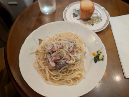 カフェ・ラ・クレーマイエ