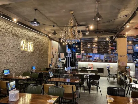 Saenghwal Beer Gwanghwamun Branch