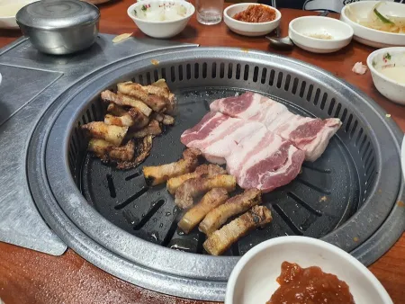Yeosu Jeju Village