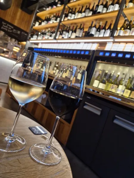 Vagabond Wines Shoreditch