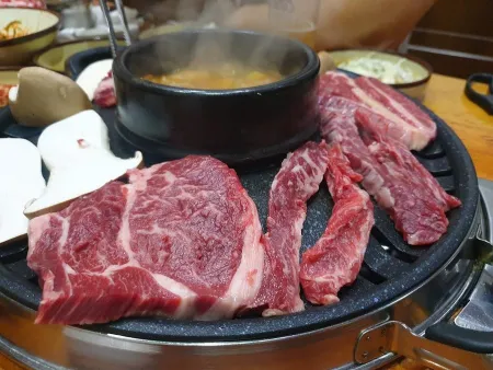 Saenggogi Sambaek Suyu Branch