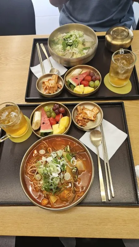 Yeoseotgae Jang