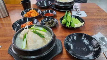 Jangsu Samgyetang