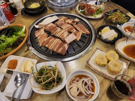 Bojeong Chamsut Galbi 5900