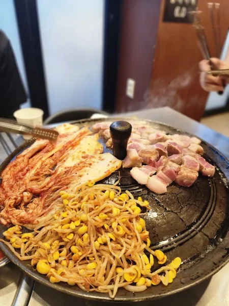 목구멍 청주점