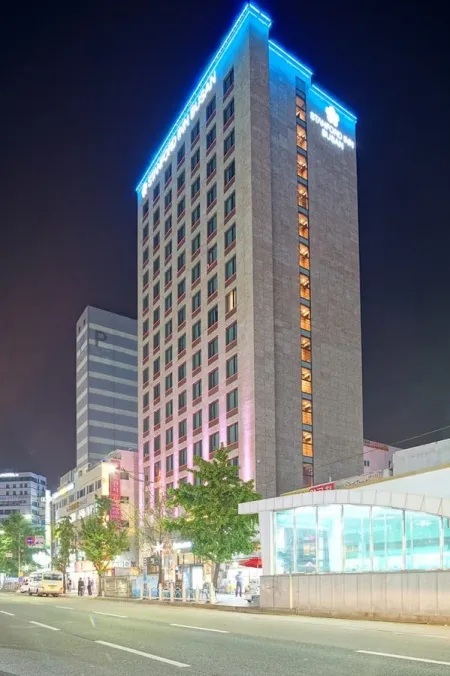 Hotel Noah