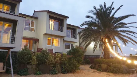 Aewol Lux House