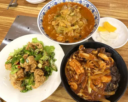 Jjamppong Chwihyang Hagye Branch