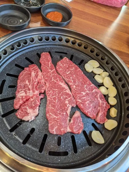 Sindae Chuksanmul Baekhwajeom