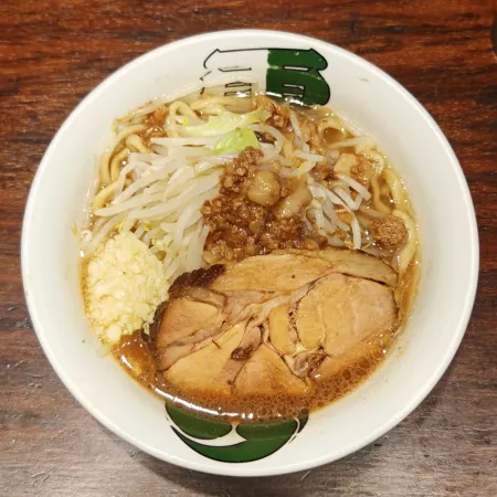 Kaminari Tokyo Honmaru Tokyo Station