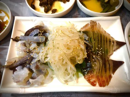 Dunggeunseom Pojangmacha