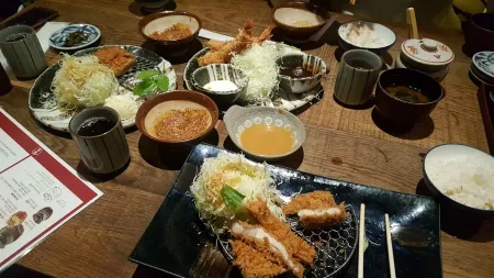 카츠쿠라 시조 테라마치점